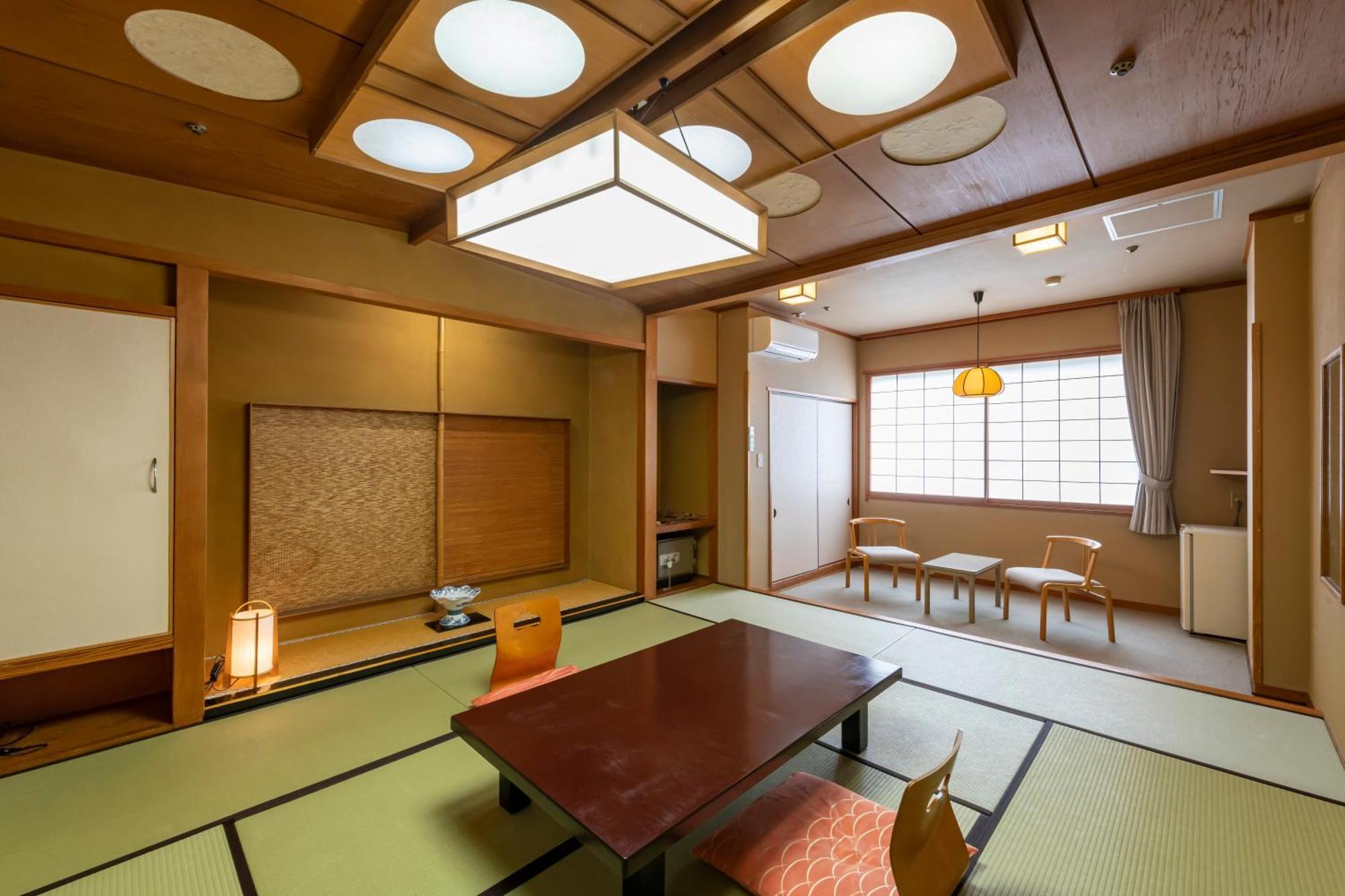 Senkeien Tsukioka Hotel Kaminoyama Exterior foto